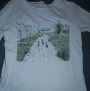 GAP Kids Off white longsleeve young girl tshirt